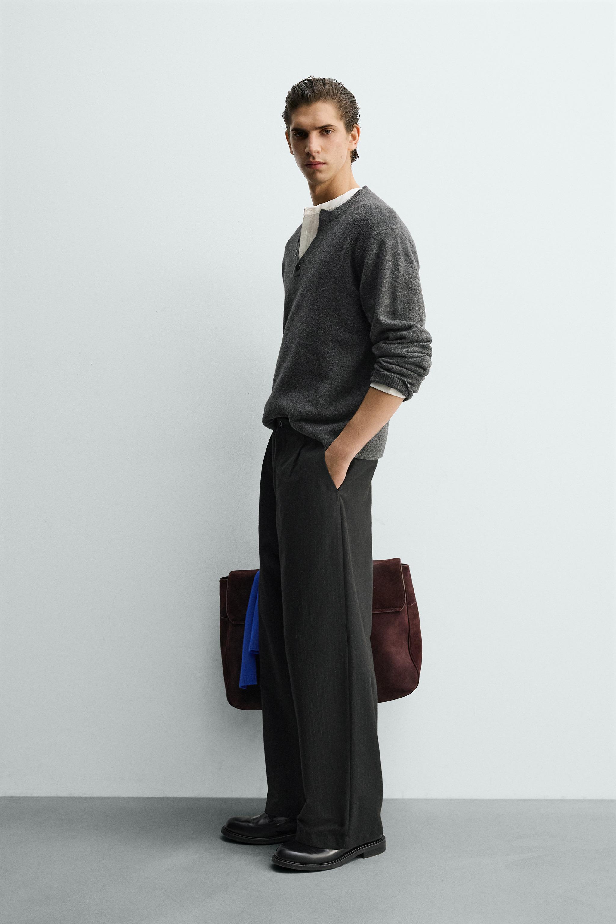 PINSTRIPE SUIT PLEATED PANTS